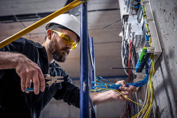 Best 24-Hour Electrician  in Pine Lawn, MO